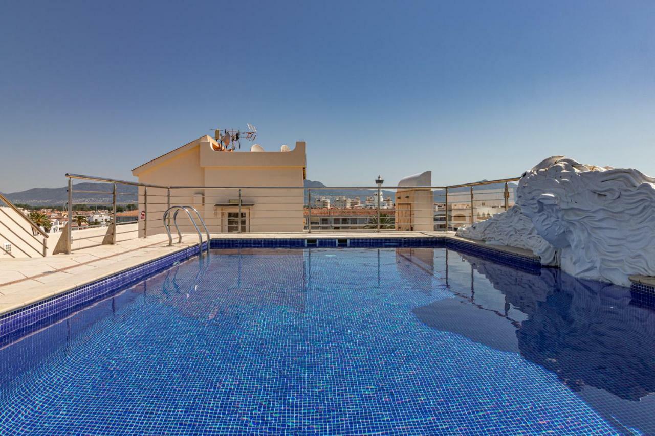 Apartaments Bt Vent De Garbi 엠푸리아브라바 외부 사진